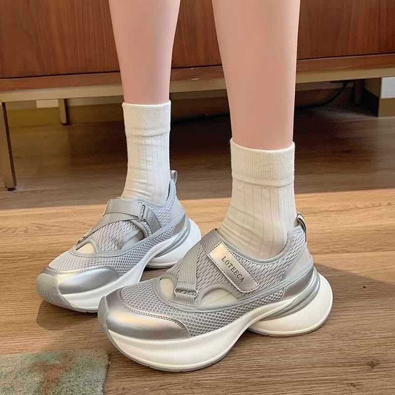 

High-top Hollowed-out Dad Shoes, Versatile for Women, with Magnetic Fastening Panels on The Sole. 40 срібний