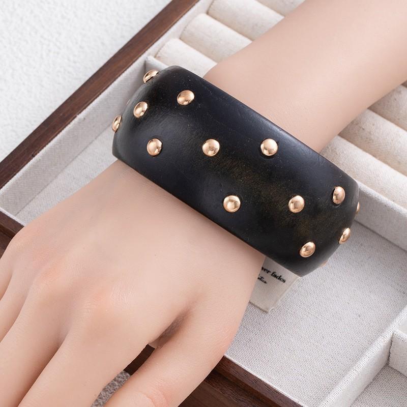 American Vtage Wooden Star Bracelet Female Exaggerated Spice Girl Wide Bracelet Spring Summer Bohemian Bracelet