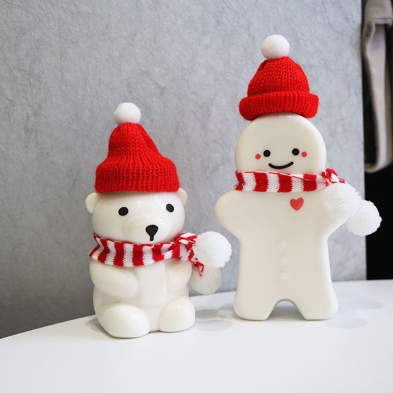 20pcs Christmas Hat Mini Scarf Red and Green Christmas Color Scheme Wine Bottle Decoration Finger Knitting Ball Decoration Hat