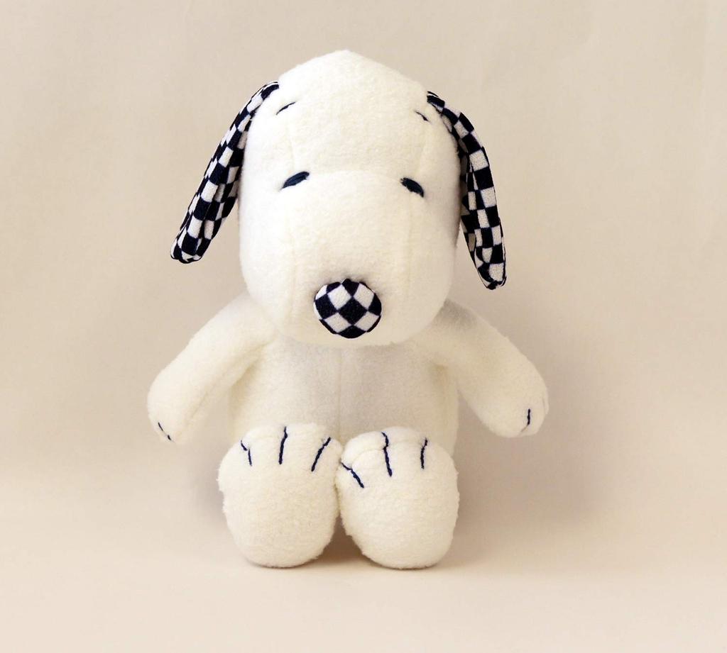 Yoshitoku Snoopy Checkered Plush Toy 182023