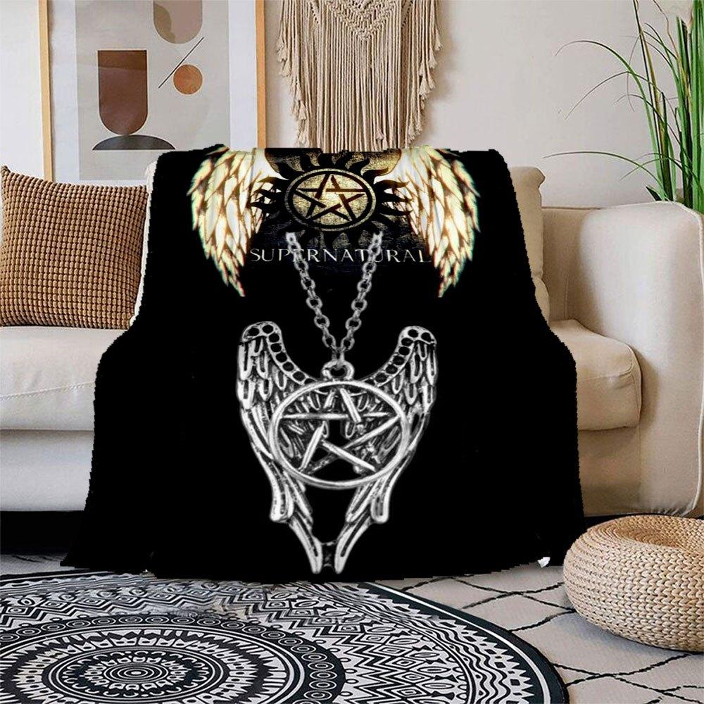 

Supernatural Angel Wings Pendant Necklace for Men WomenBlanket Flannel Throw Blanket for Sofa, Bed, Travel, Camping, Office, Couch, Chair, A 150x180cm