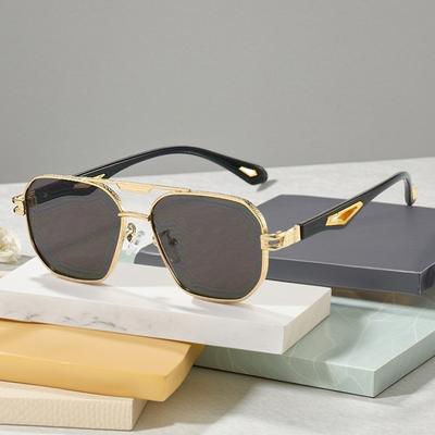 Non-polarized Metal Square Sunglasses Women for Men Square Sun Glasses Punk Popular Gradient Eyewear