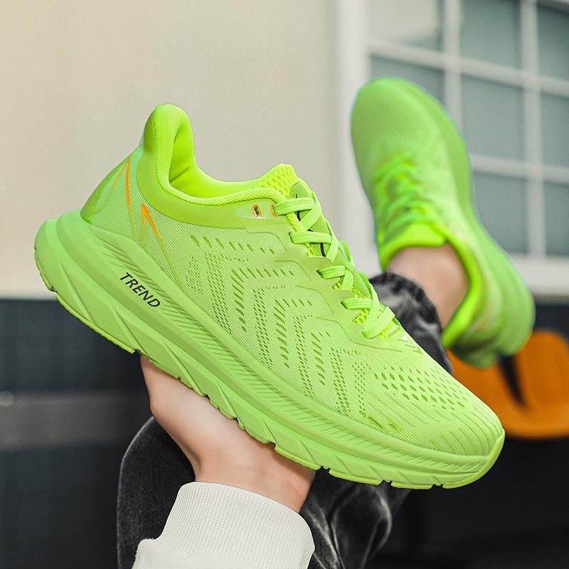 Hot-selling men's sneakers summer mesh breathable thick sole height increase running
