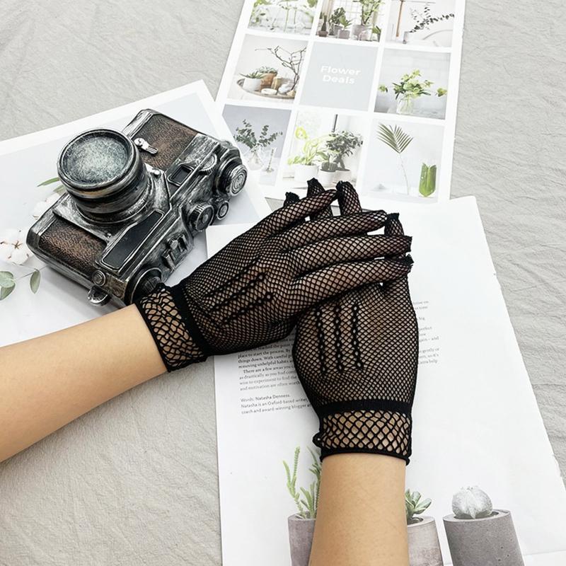 Elegant Women Ultra-Thin Summer Driving Cycling White Black Sunscreen Gloves Female Anti-UV Elasticity Lace Mesh Gloves