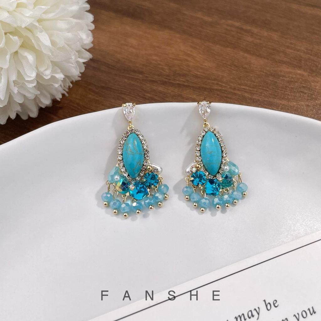 Spring/Summer New Ethnic Style Turquoise Floral Tassel Earrings for Women, Niche High-End Elegant Vacation Stud Earrings