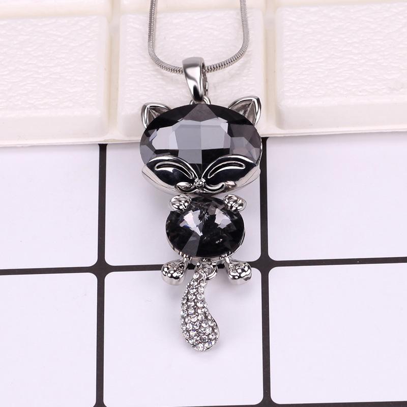 Unique Cat Character Crystal Sweater Necklace Long Chain Fashionable Alloy Jewelry Women For