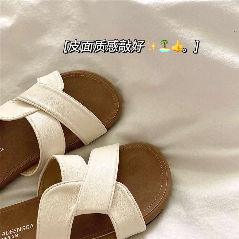 Soft Waxy Q Bomb~! Good Texture Niche Kink Cross Slippers Women Soft Soft Outer Wear Summer Ins Beach Cool Slippers