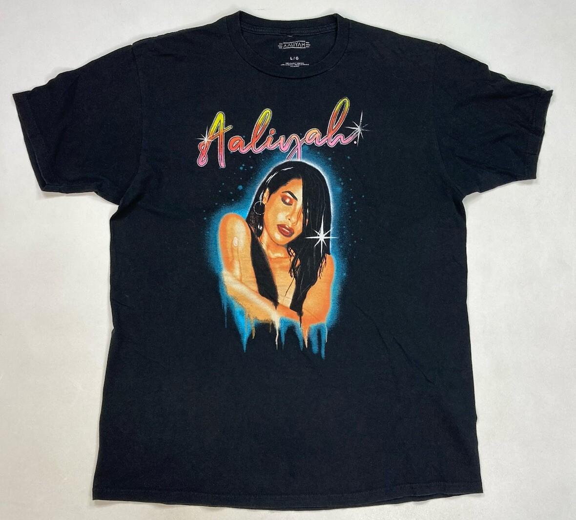 Aaliyah Graphic T-shirt Men Large Black Short Sleeve Music S