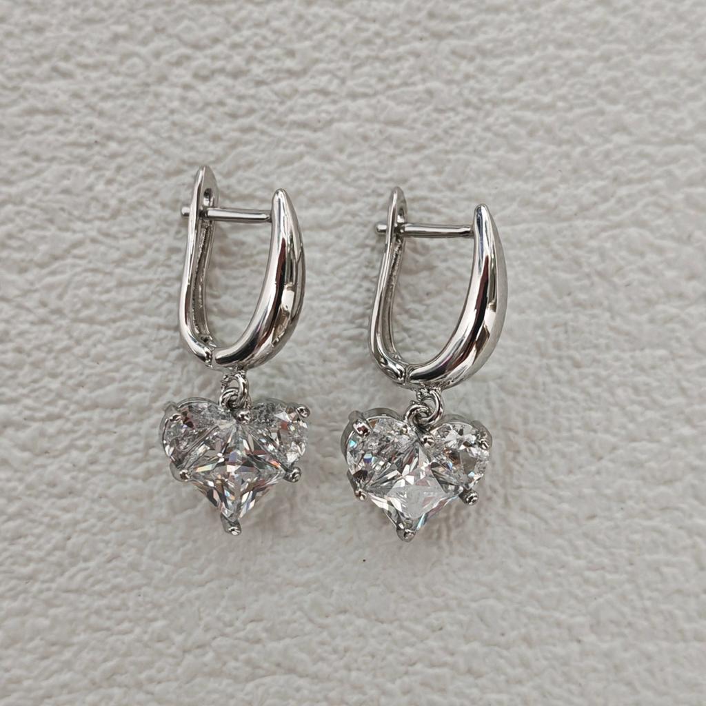 Sweet Pink Love Heart Zircon Pendant Earrings for Women Fashion Y2K Simple Geometric Ear Buckle Party Jewelry Accessories Gifts