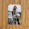 Blechschild 20x30 cm Retro Auto Dame Metall Wandkunst Aluminium Dekor