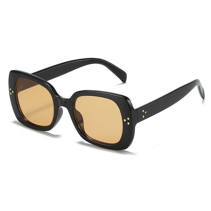 

Солнцезащитные очки в коробке, Бренд Cl Те же очки с заклепками, Солнцезащитные очки для женщин regular