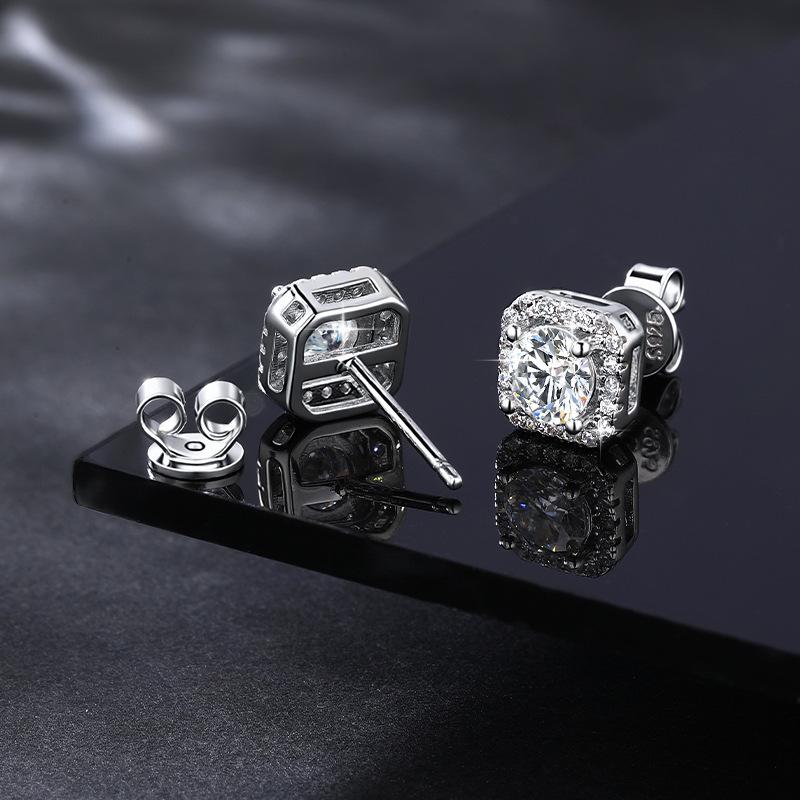 Sternenhimmel Moissanit Ohrringe: High-End S925 Sterlingsilber mit Vier-Krappen-Design