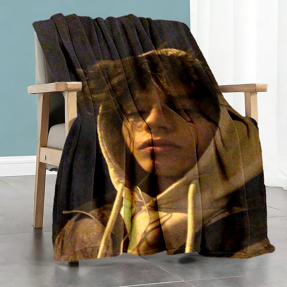 Customize Photo Personalized Photos Blanket Lightweight Personalized Blanket Durable Comfort Great for Bed Livingroom Nap Bedding Ideal for All Season