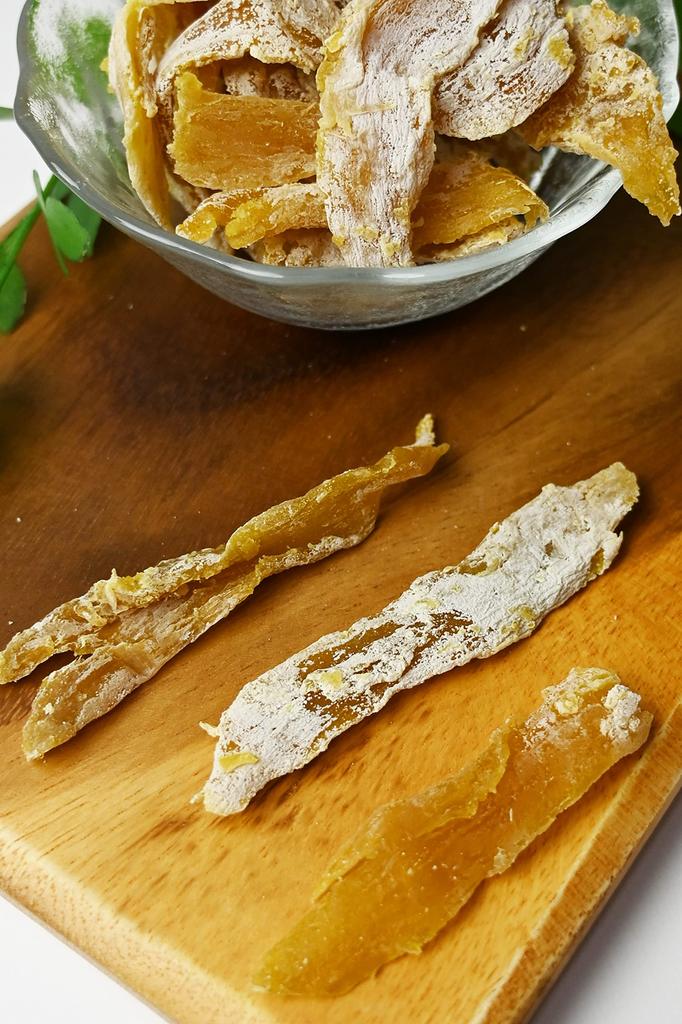 Tsumami Kura Dried Sweet Potato Imperfect Made with Domestic Beni Haruka Soft Chewy Small Pack 180g x 5 Bags