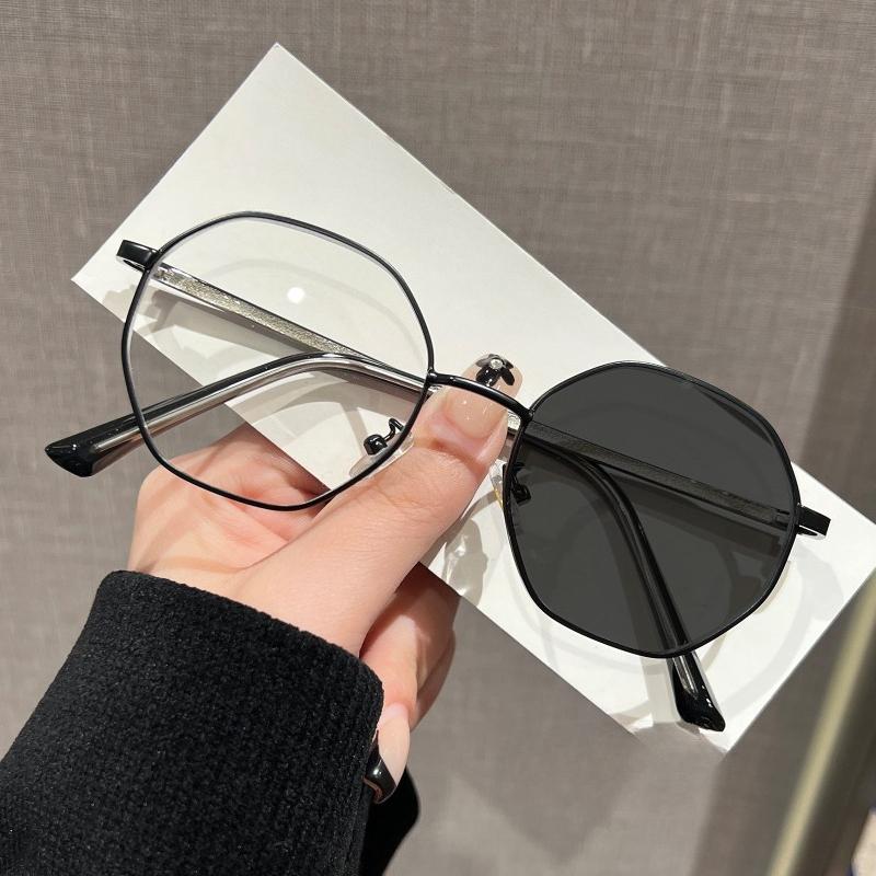 Polygonal-Frame Photochromic Myopia Glasses Ultra-Lightweight High-Definition Eyewear Minus Diopter Eyeglasses 0 To -4.0