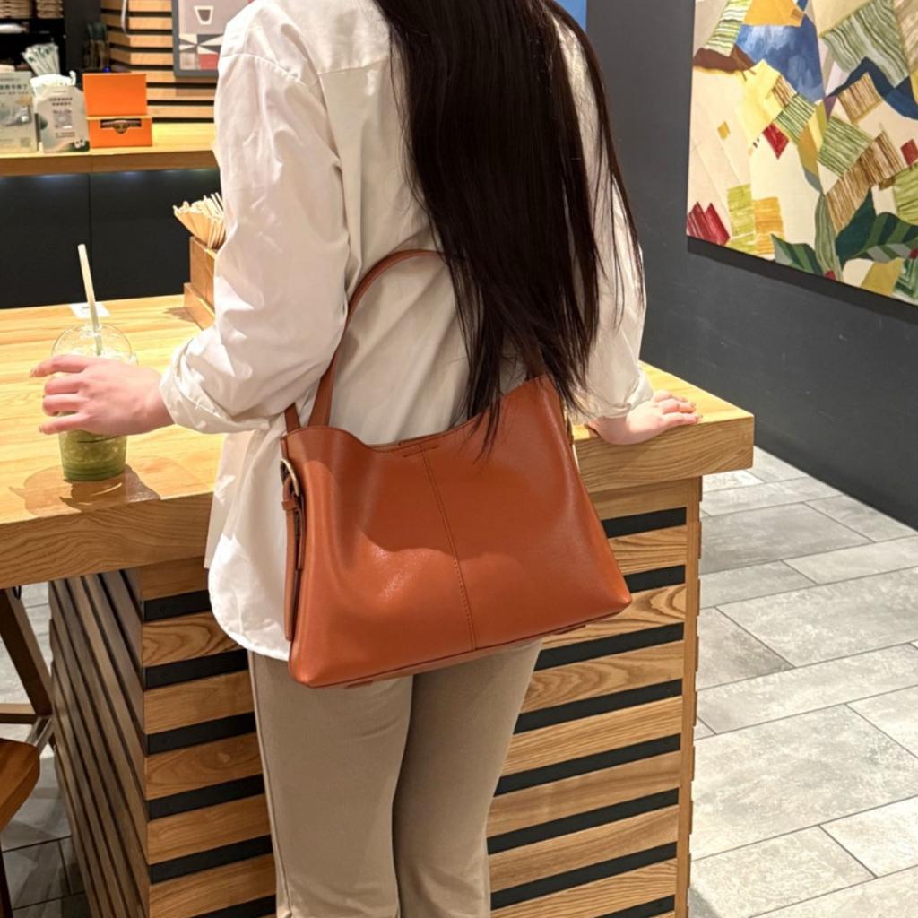 Women's Top Layer Leather Tote Bag 2025 New Style Women's Large Capacity Casual Single Shoulder Bag Genuine Leather Women's Bag