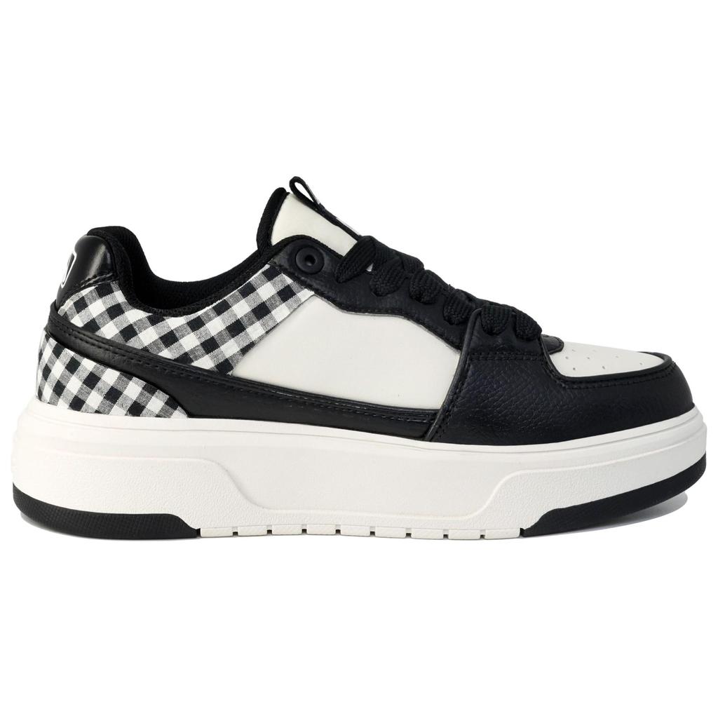 MLB Chunky Liner Slip Resistant Low top Skateboard Shoes Unisex Black White 3ASXCA12N-50WHS(Team113- BOX)