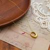 Minimalistischer leichter Luxus Kalter Wind Edelstahl Goldener Kreis Ring Halskette, Nischen-Temperament Geometrisches Anhänger Schlüsselbein Kette