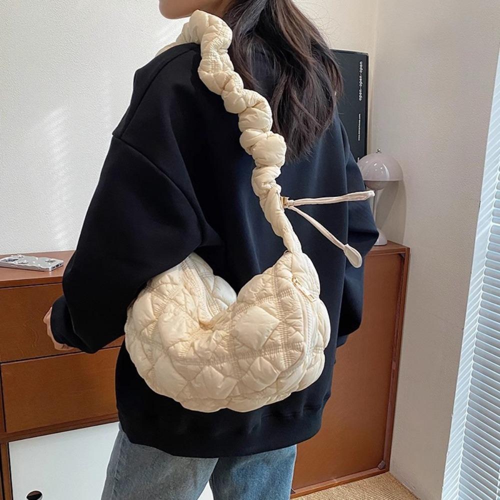 Niche Versatile Cloud Pleated Bag for Women, Large Capacity Lightweight Down Shoulder Bag, Crossbody Bag, Dumpling Bag