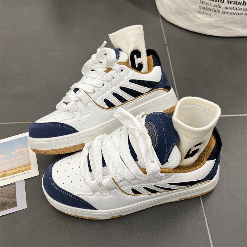 Autumn new product student couple casual bread shoes chic contrasting colors versatile German training sports board shoes women