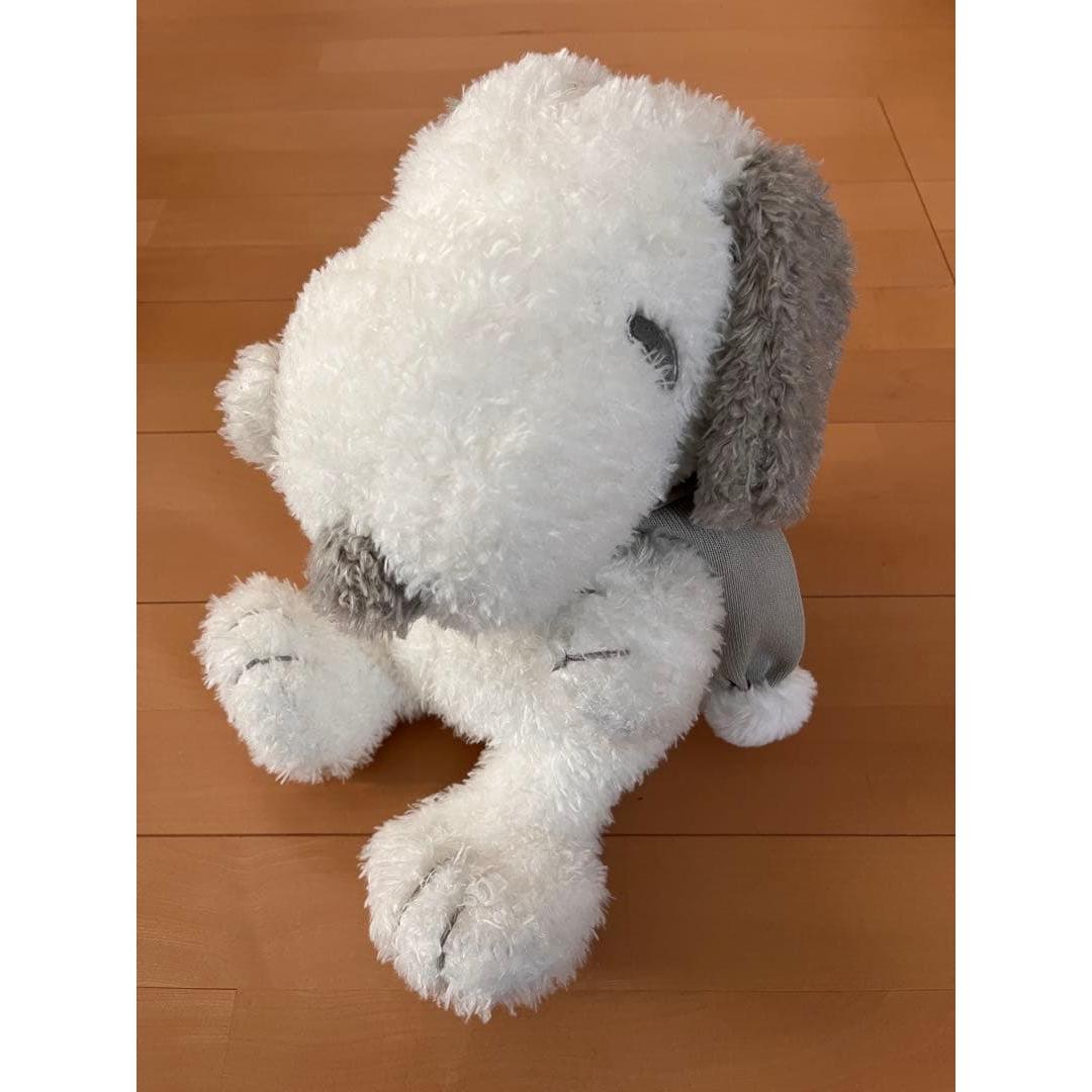 USJ Snoopy stuffed hand warmer