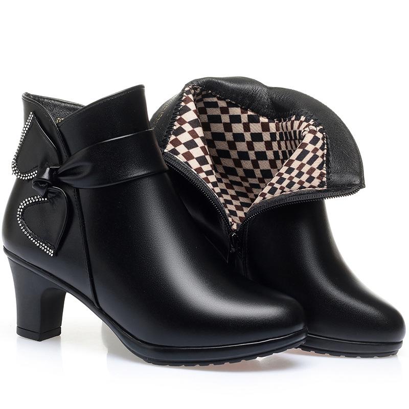 Women High Heels Soft Leather Ankle Boots Autumn Winter Plush Snow Boots Brand Fashion Point Toe Middle Heel Mom Cotton Shoes