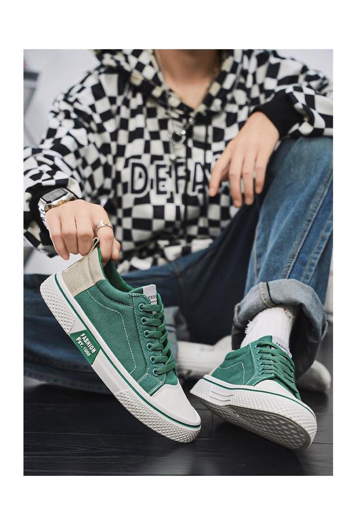 Men's Canvas Skateboard Shoes: 2026 Spring Breathable Low-Top, Lightweight, Versatile, Sports Casual.