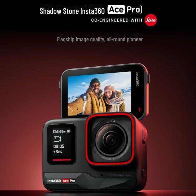 

Спортивна камера Insta360 Ace Pro AI для мотоцикла та катання на лижах