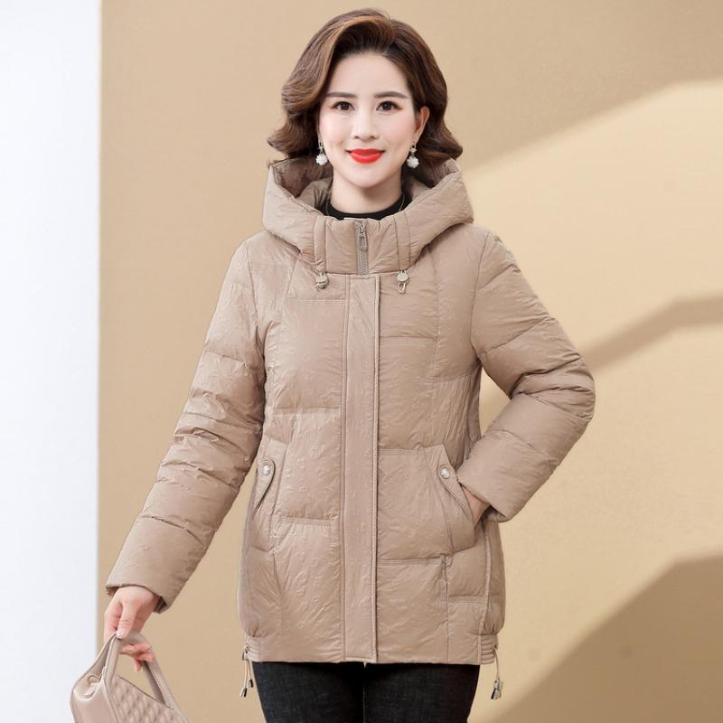 New Mother Winter Down Jacket Medium and Old Women's Clothing Year Old 0 Fashion Hooded White Duck Down Jacket