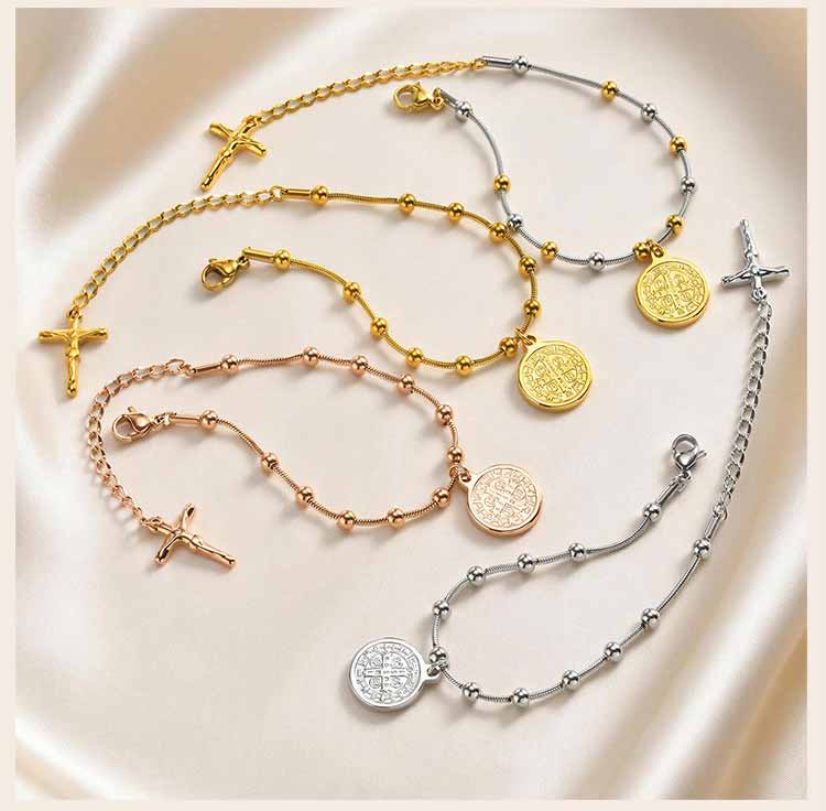 Edelstahl St. Benediktusmedaille Perlenkettenarmband Vergoldet Religiöses Kreuz Katholischer Schmuck Anlaufgeschützt Taufe Geschenk