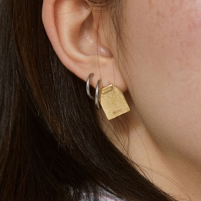 Tibaeg TIBAEG SIGNATURE GOLD EARRING GD T-bag Signature Gold Earrings Gold