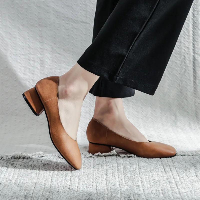 Měkká kůže Jednoduché boty Dámské Silné podpatky Jaro a Podzim Čtvercová špička Nízké podpatky Jednobarevné Měkké podrážky Nazouvací Vysoké podpatky Neunavují nohy