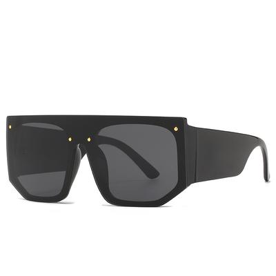 Fashion Vintage Oversized Sunglasses Women Men Luxury Brand Designer Flat Top Big Frame Sun Glasses Travel Rivet Shades Uv400