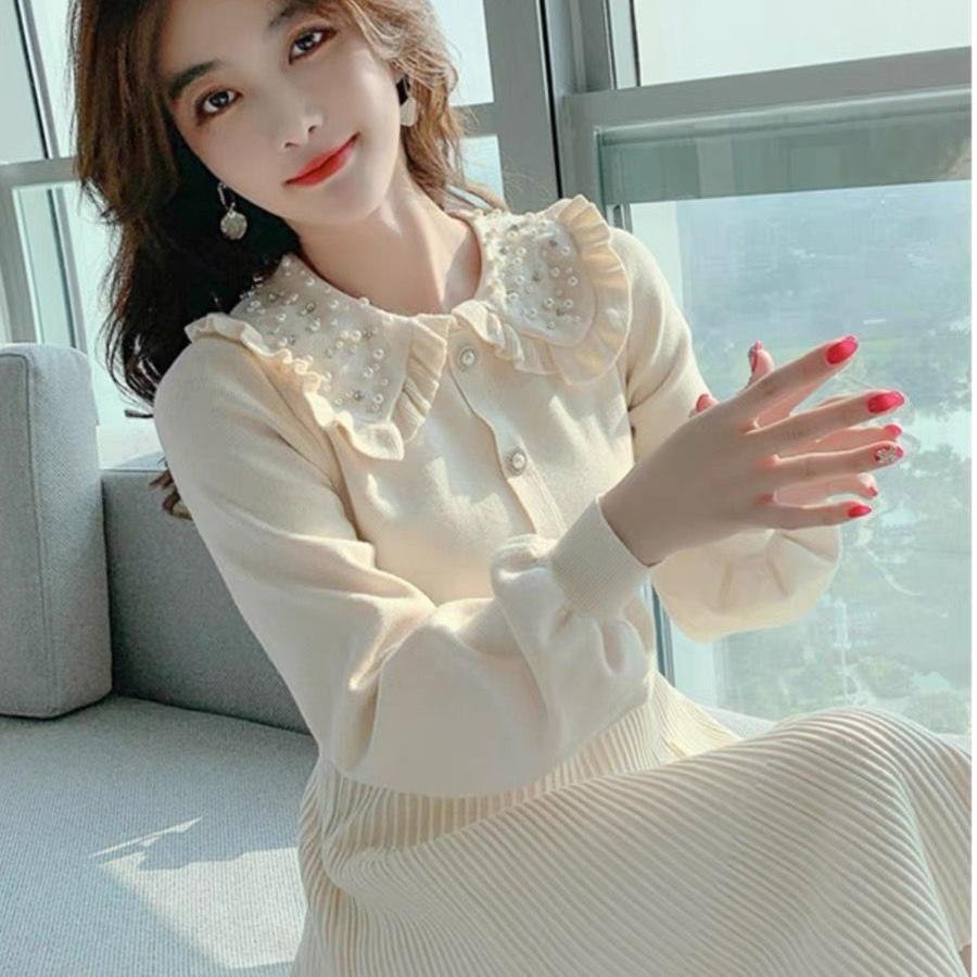 Beaded Petite Wool Knit Dress with Doll Collar for Women - Slimming, Age-Reducing Autumn Winter Layer