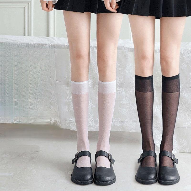 Damen Socken im japanischen Stil, transparent weiß, Wadenlang - Sommerlich dünne Mittelrohr-Halbrohrstrümpfe