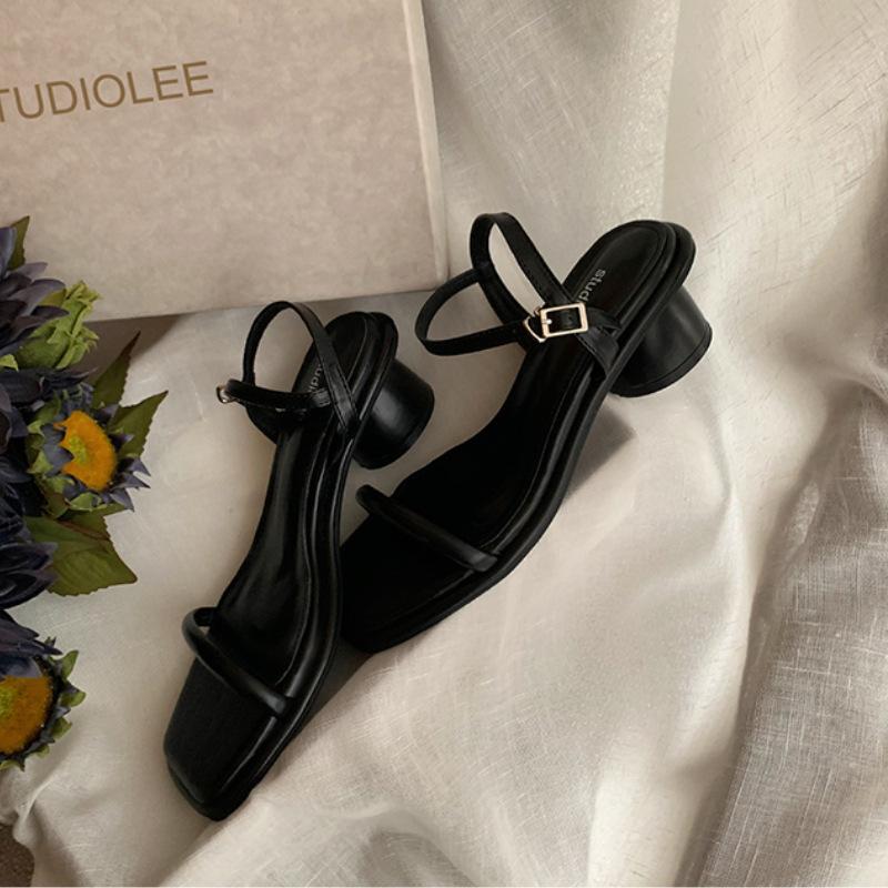 Grape mother studiolee fairy style simple word with square head summer fashion round thick heel temperament sandals