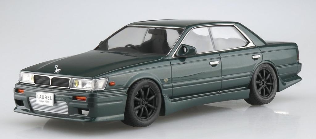 AOSHIMA Vyladěná řada vozů Nissan HC33 Laurel 1991 Aero Custom Plast Model 1/24 č.83