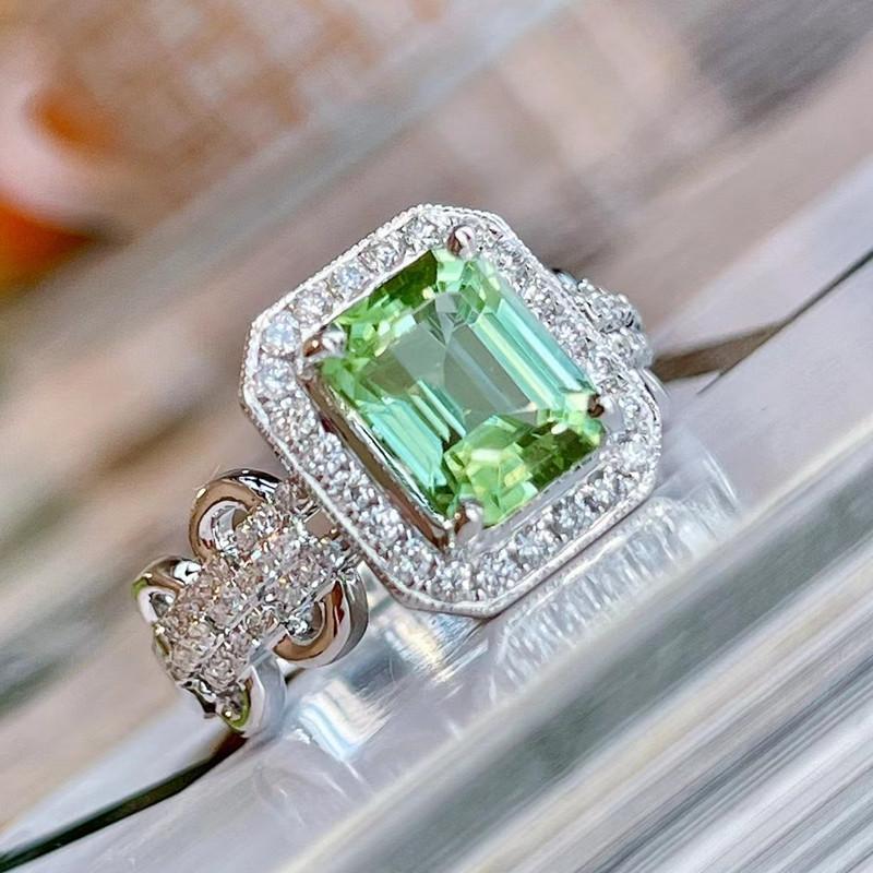 Huitan Luxury Trendy Green CZ Geometric Rings for Women Newly Designed Luxury Female Rings Wedding Party Gift Fashion Jewelry