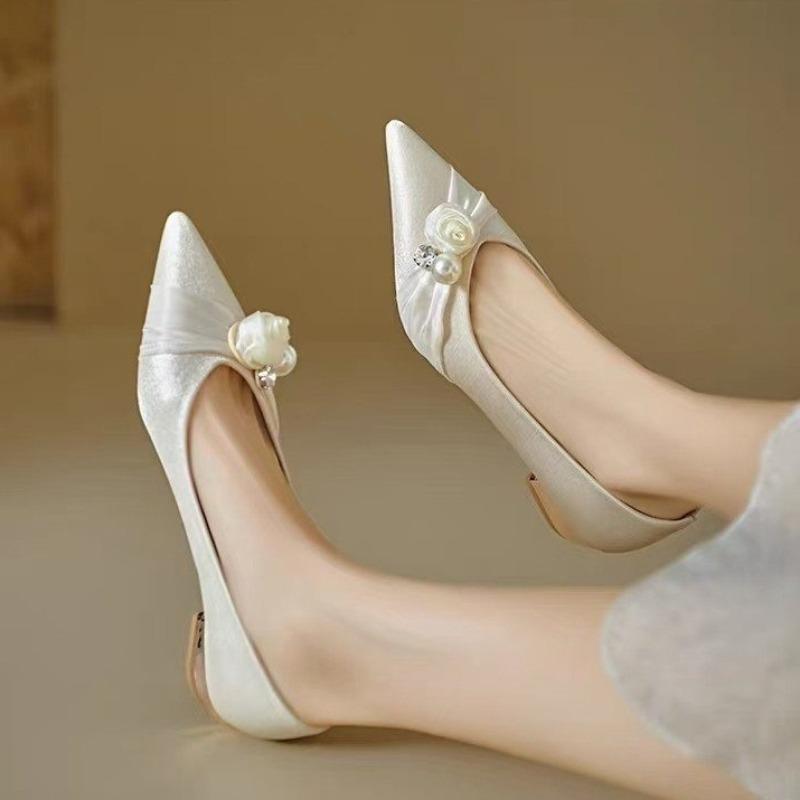 

New Elegant Women s Loafers Fashion Wedding Party Woman Causal Dress Flat Shoes Pointed-toe Versatile Ladies Flower Ballet Shoes 34 абрикосовый