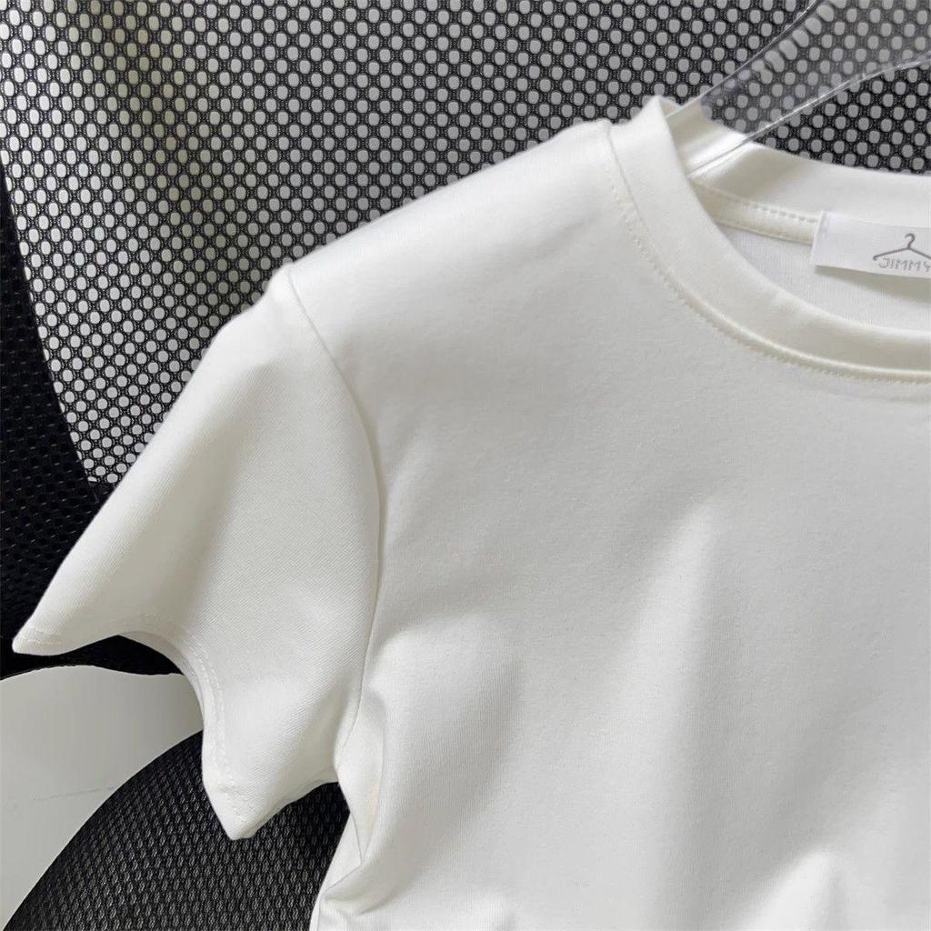 Tricou Crop cu Logo Pony European: Croială Slim Fit, Umeri Drepți, Mânecă Scurtă, Design Nou Plisat 2025