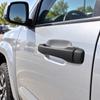 Black Exterior Door Handle with Separate Small Cover, Solid Front Face, Rear Clip Structure, and Part Number 69217-0C030 69210-0C010 for Replacement