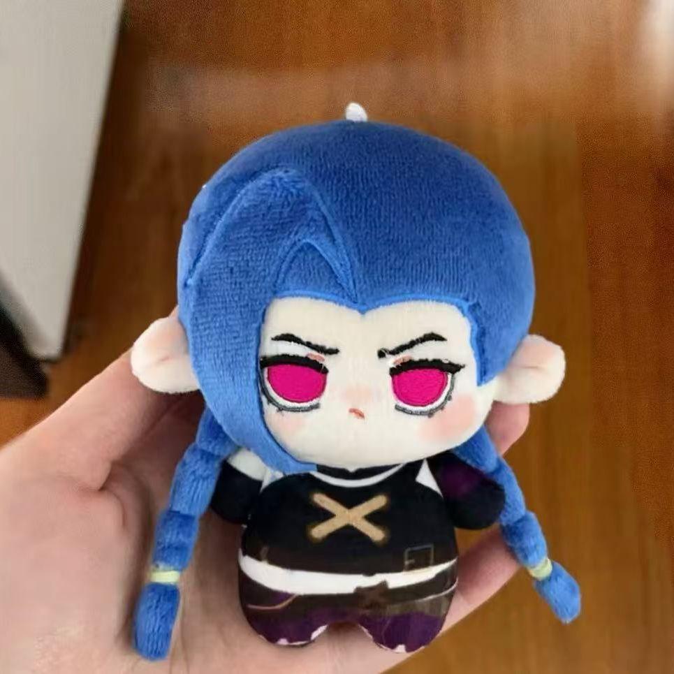 League of Legends 10cm Jinx Mini Plush Keychain Chibi Girl Blue Braids Pink Eyes Outfit Soft Stuffed Pendant Gift for LOL Game Anime Fans Collectors