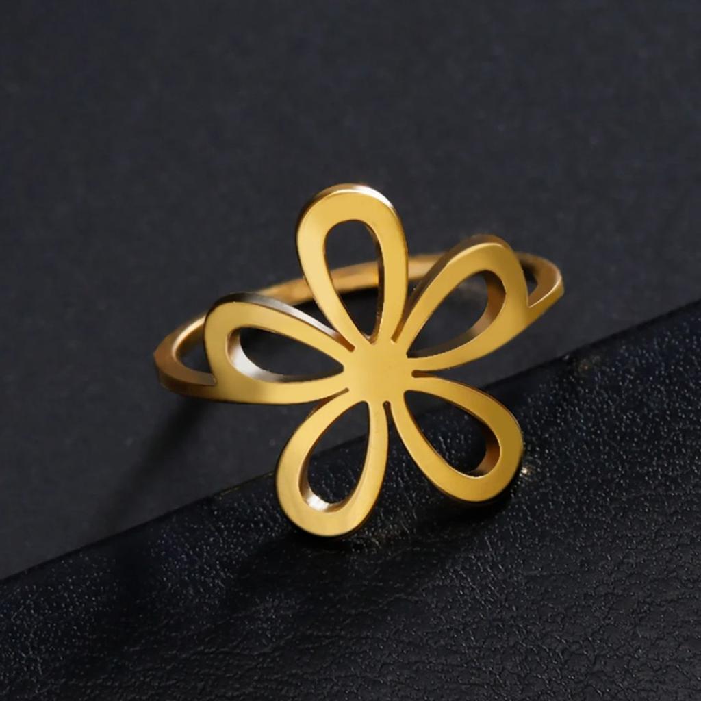 Teamer Cute Flower Ring Stainless Steel Gold Color Finger Rings Women Fashion Jewelry Romantic Birthday Gift Wholesale 2026 New