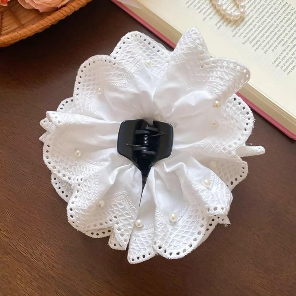 

Lace Hair Claws White Flower Shark Clip Fashion Ponytail Hairpin Women
