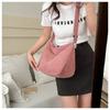 Fashionable Women's Shoulder Bag With Zipper Closure And Phone Pocket