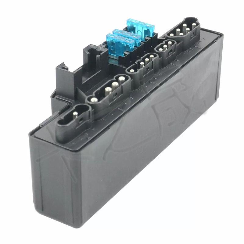 Mercedes-Benz W210/W170 Řídicí jednotka relé palivového čerpadla 2105400472