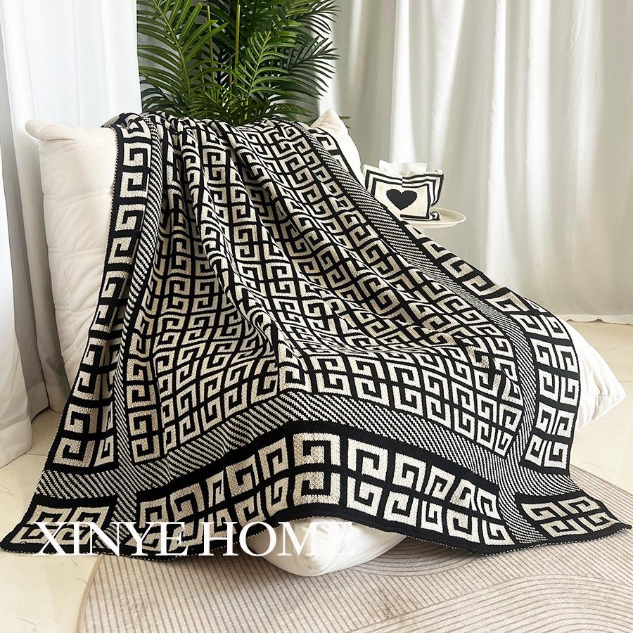 Nordic Knit Sofa Blanket: Cozy for Living Room, Office, Car & Bed