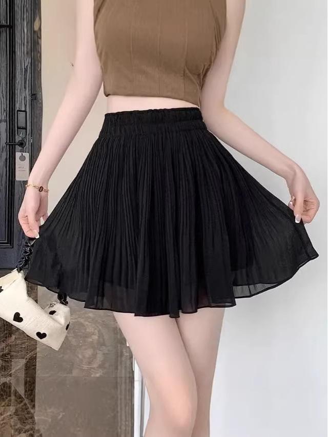 Women's Elastic Waist Pleated Chiffon Mini Skirt - Anti-Exposure, Slimming, Age-Reducing, Versatile Loose Fit for Spring/Summer.