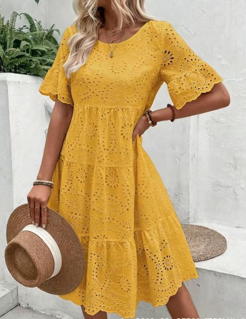 European Fashion 2025: Solid Color Cotton Embroidered Lace Dress