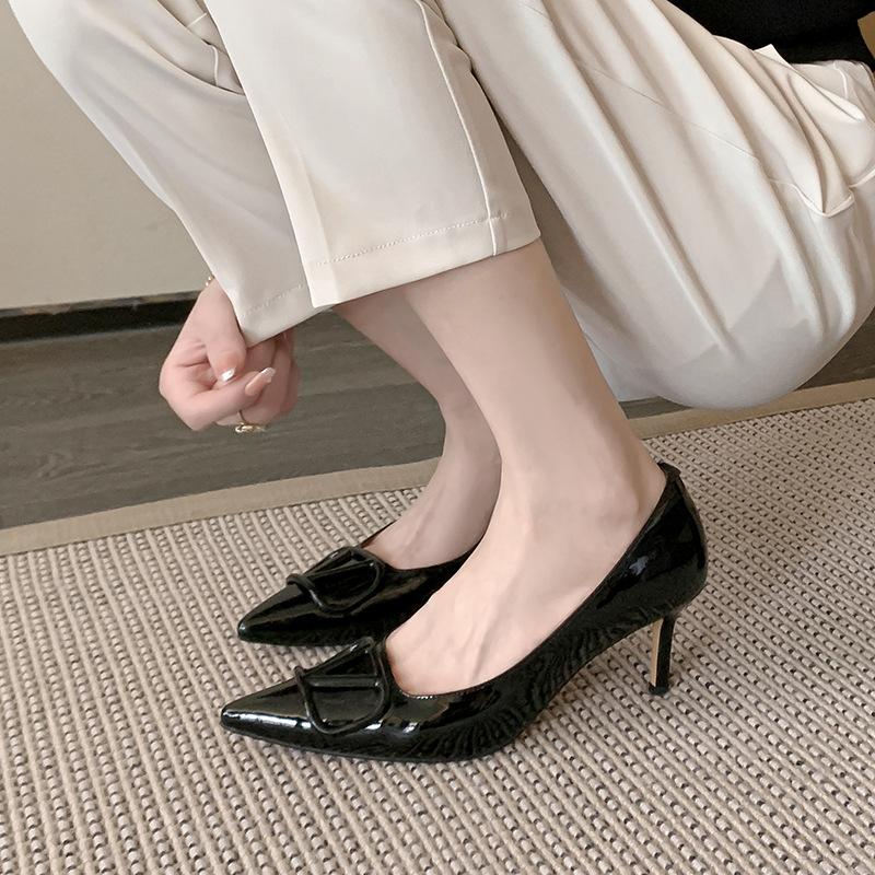 2025 Spring New Nude High Heels Women's French Temperament Pointed Stiletto Celebrity Single Shoes Fashionable and Elegant